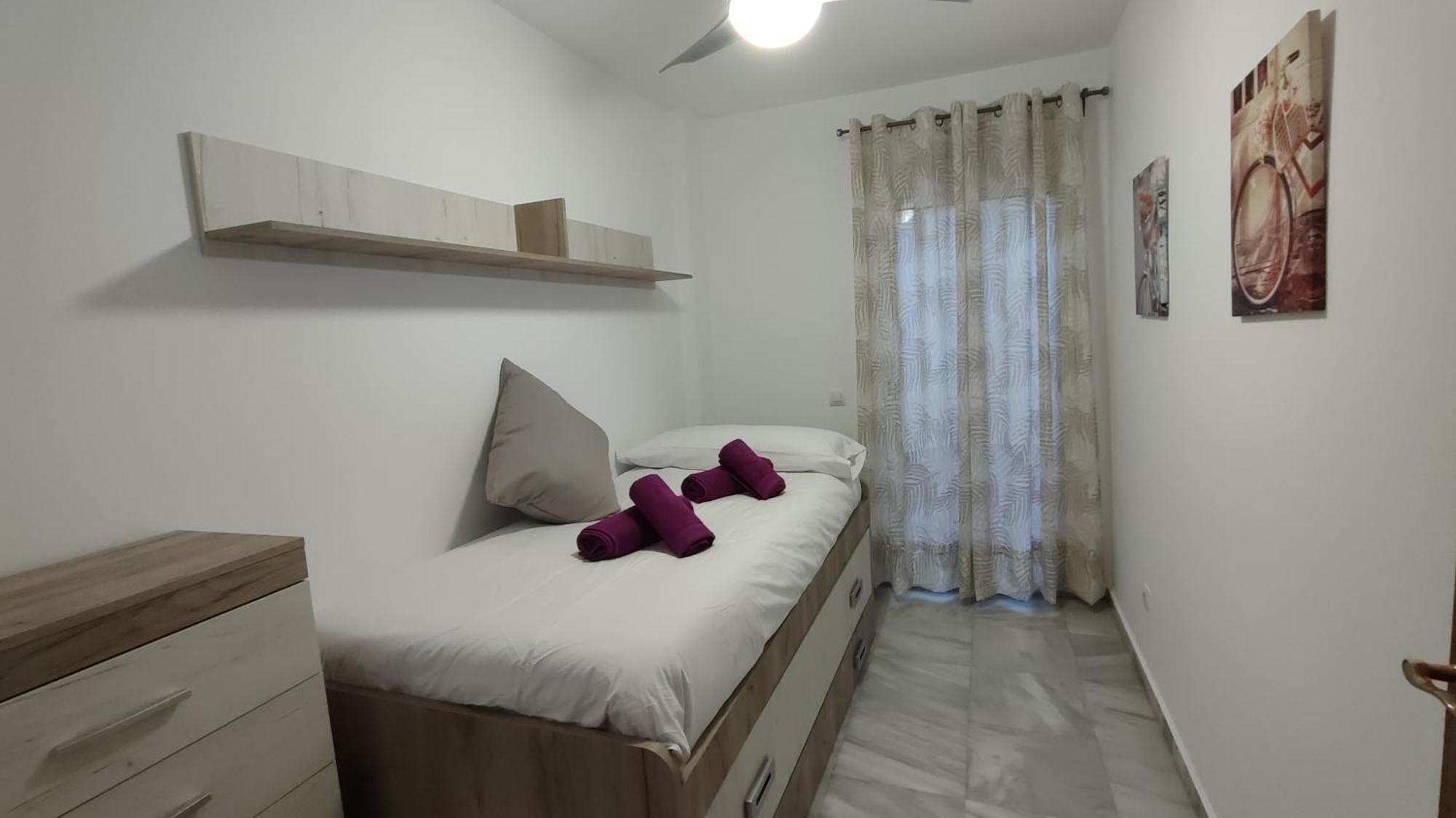 Apartamentos Seneca Junto Al Centro Málaga Exterior foto